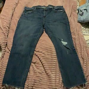 Old Navy Boyfriend Straight leg raw hem jeans 16